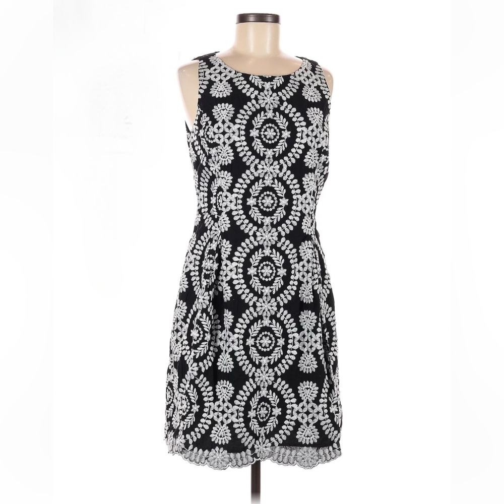 Tommy Hilfiger, Embroidered Fit & Flare Dress, Size 6